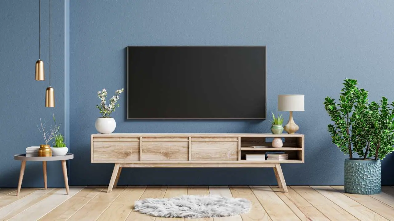 What Should I Look for While Buying a TV Stand?