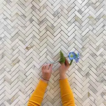 Calacatta Marble Mosaic Polished Herringbone White & Beige 12"x12" (1"x3" Chip Size)