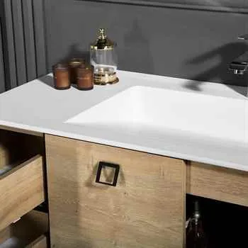 Elizabeth 39.5 inch Oak Color Bathroom Vanity Metal Legs